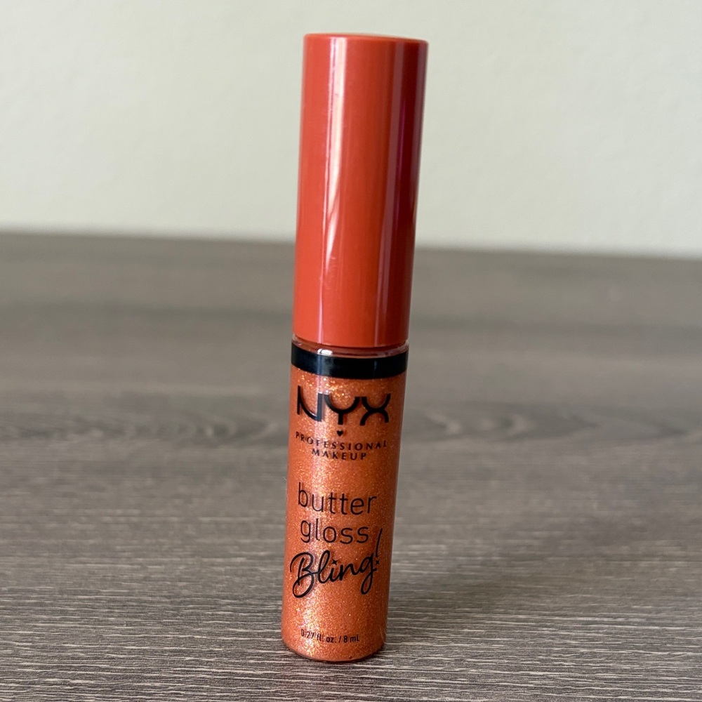 ❤️$5 NWT NYX Butter Gloss Bling - Pricey